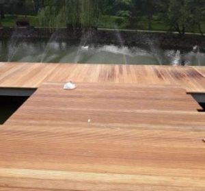 lantai kayu outdoor decking