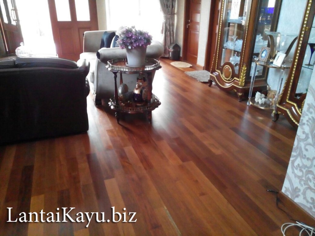 Portofolio Project Pemasangan Lantai Kayu Asia 25 Lantai Kayu Merbau di Lombok