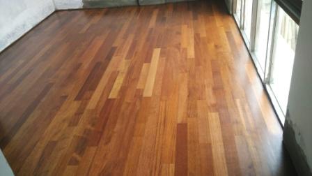 25+ Inspirasi Desain Lantai Rumah Dengan Parket Kayu 52 Lantai Kayu Solid pola lurus