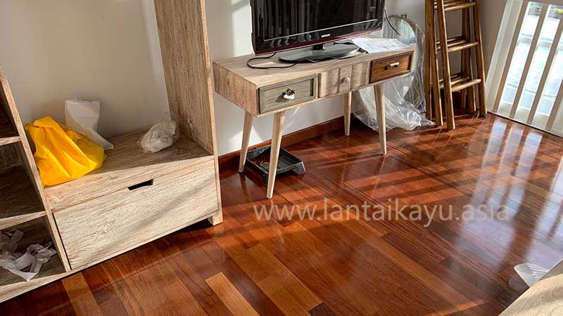 25+ Inspirasi Desain Lantai Rumah Dengan Parket Kayu 71 Pola lantai kayu tone warna