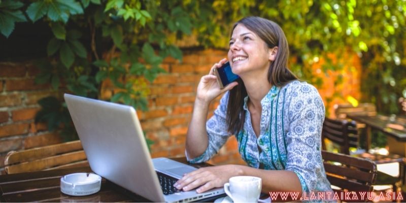 Cara Mendesain Café Outdoor Meningkatkan Minat Pengunjung 24 Tips Mendesain Café Outdoor - menghadirkan taman hijau terbuka