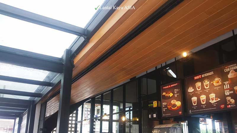 Pemasangan plafon kayu di Restoran terkemu Jakarta