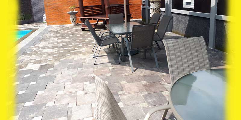 Cara Memasang Decking Kayu Sesuai SOP Pertukangan 20 Persiapan area lokasi pemasangan decking