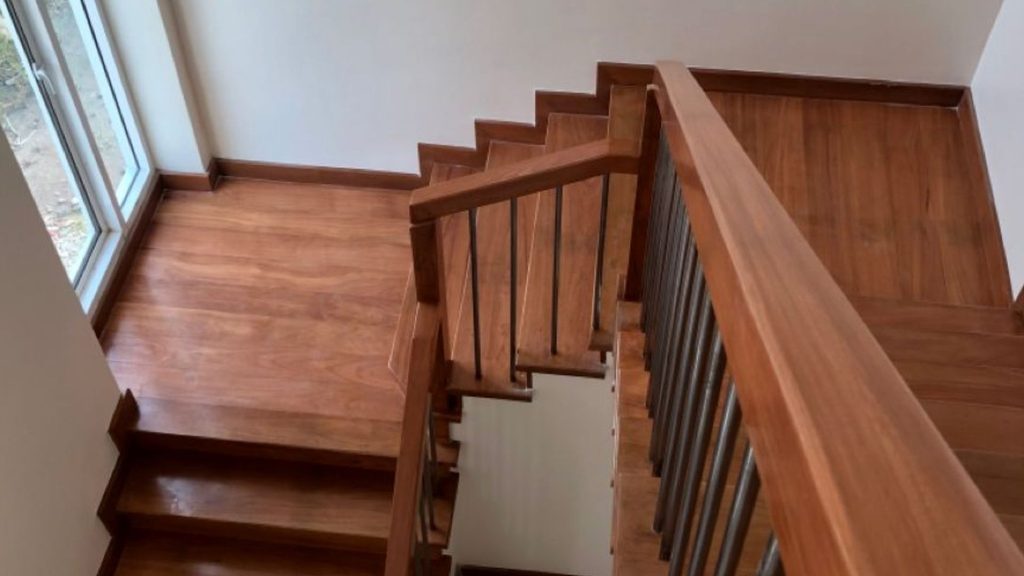 papan kayu jati
